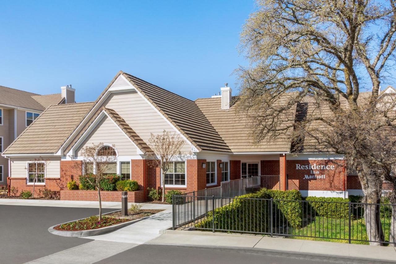 Residence Inn By Marriott Roseville Exterior photo